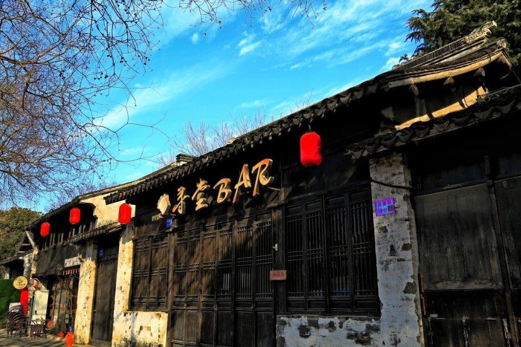 救援小巨鳄